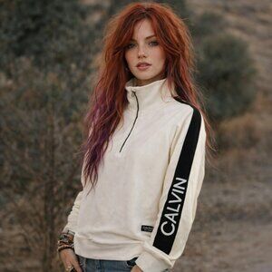 Calvin Klein Performance Wear White & Black Pullover Size Medium